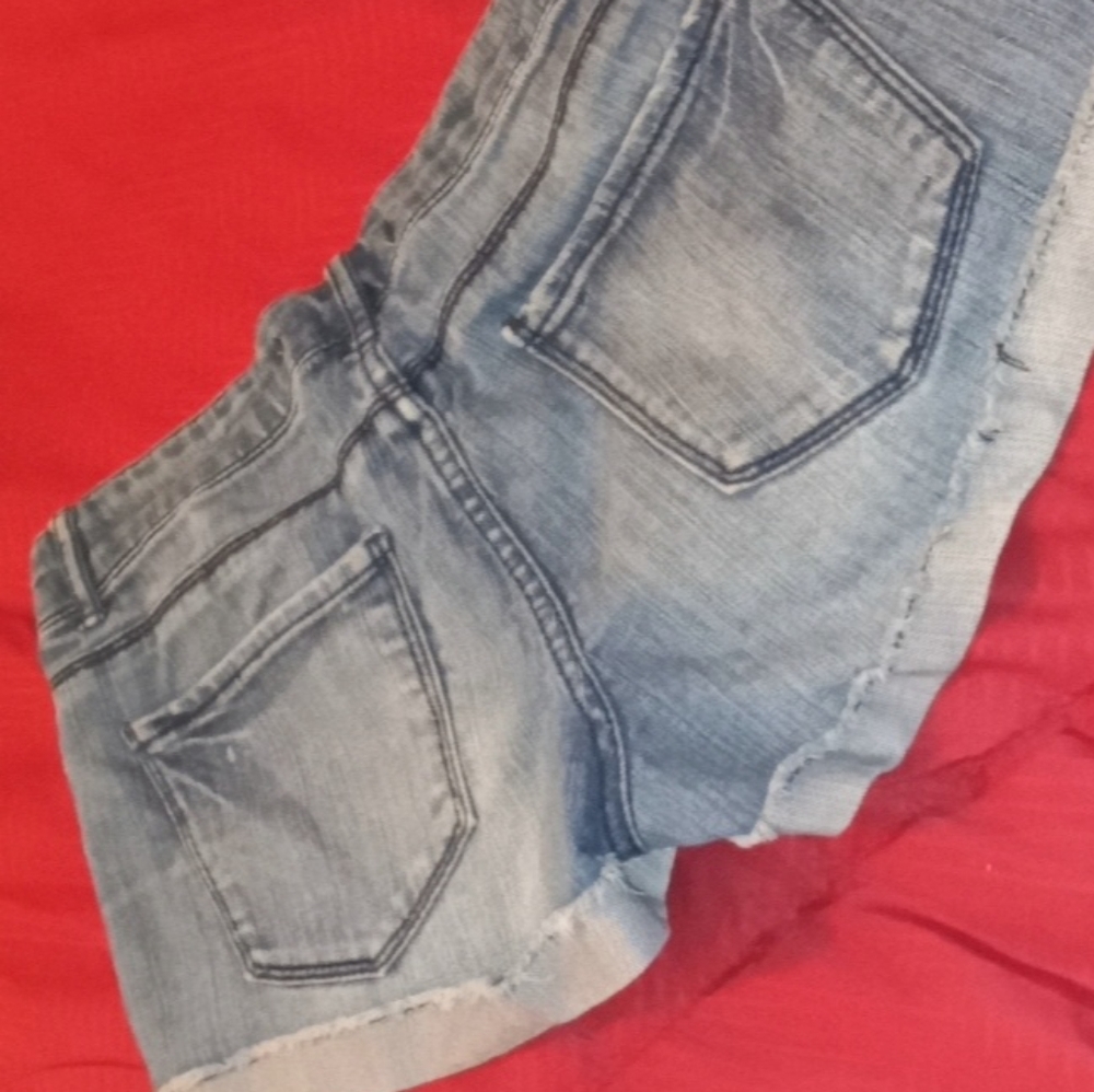 Forever 21 booty shorts size 28 - Picture 4 of 5